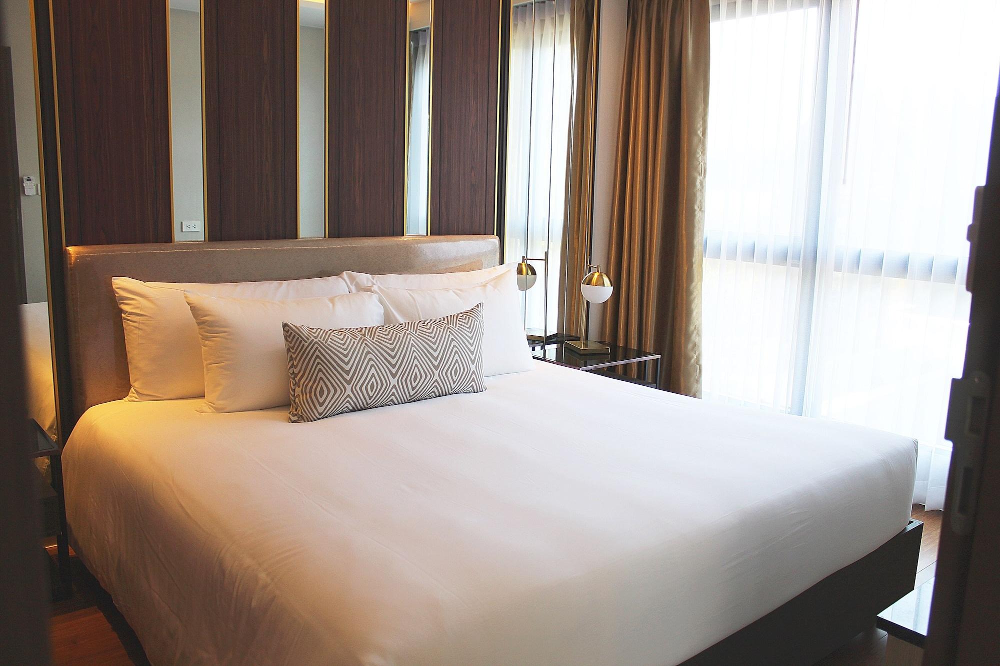 Mida Grande Resort Phuket Buitenkant foto