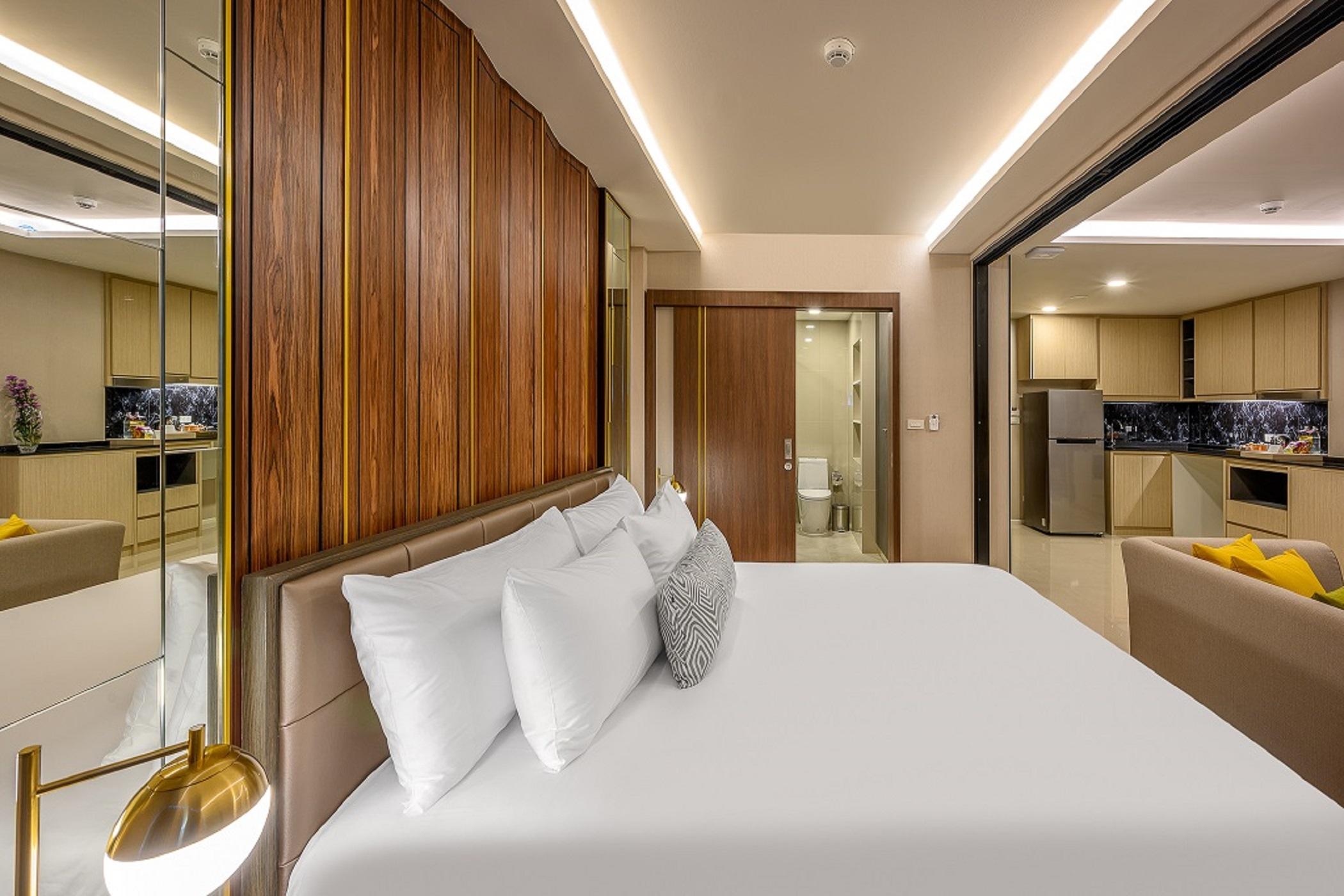 Mida Grande Resort Phuket Buitenkant foto