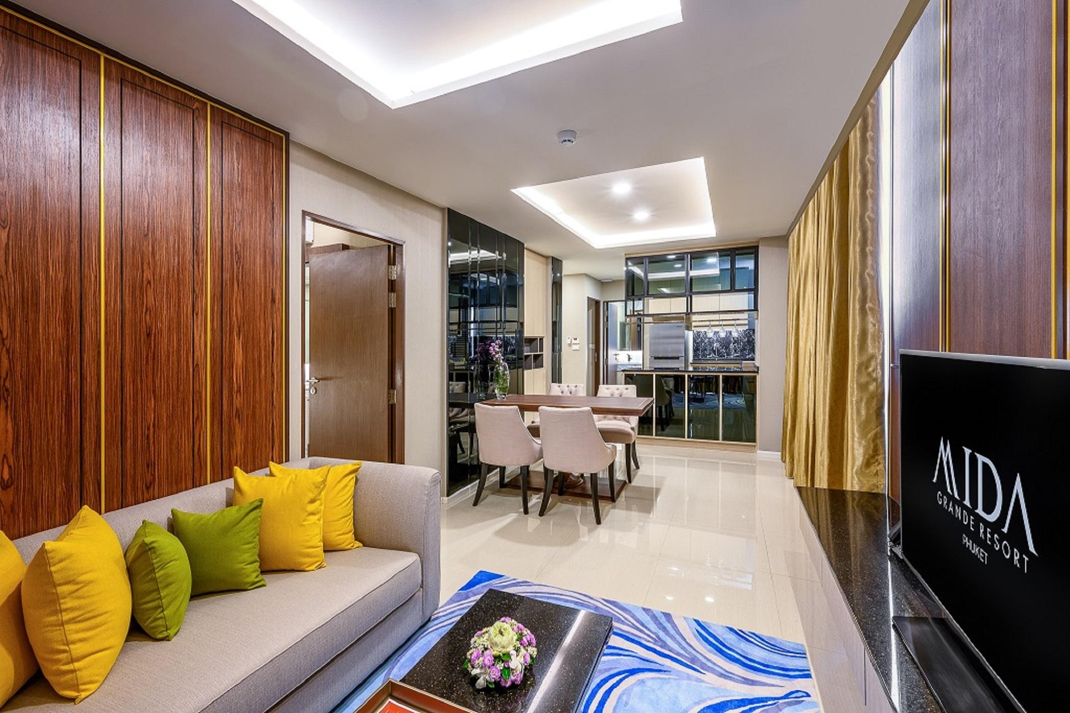 Mida Grande Resort Phuket Buitenkant foto