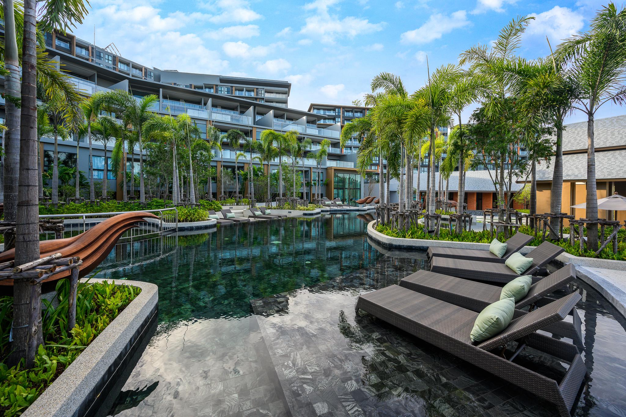 Mida Grande Resort Phuket Buitenkant foto