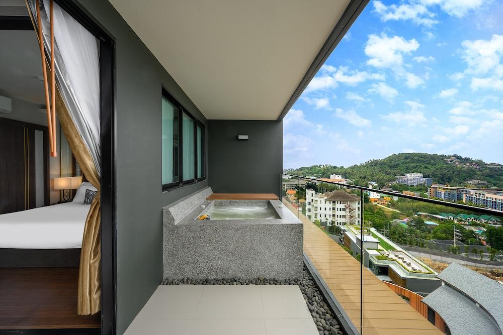 Mida Grande Resort Phuket Buitenkant foto